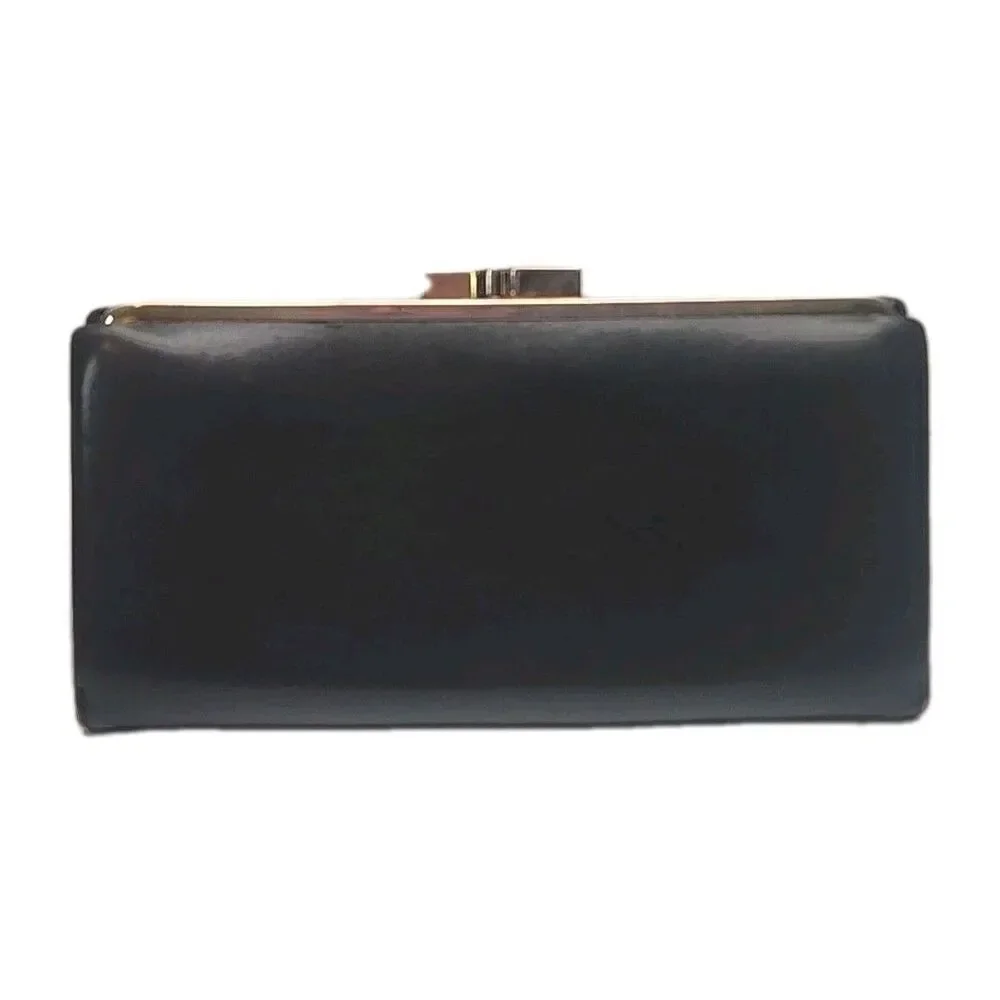 Givenchy Wallet Clutch Black Leather Card Organizer Coin Pocket 7.5